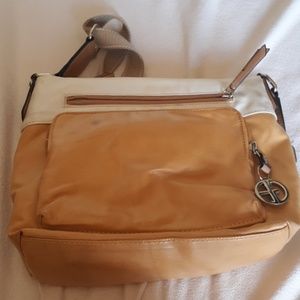 Used Giani Bernini purse and matching wallet
